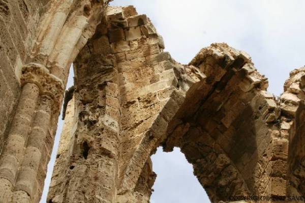 Mimari Özellikler  - Arches
